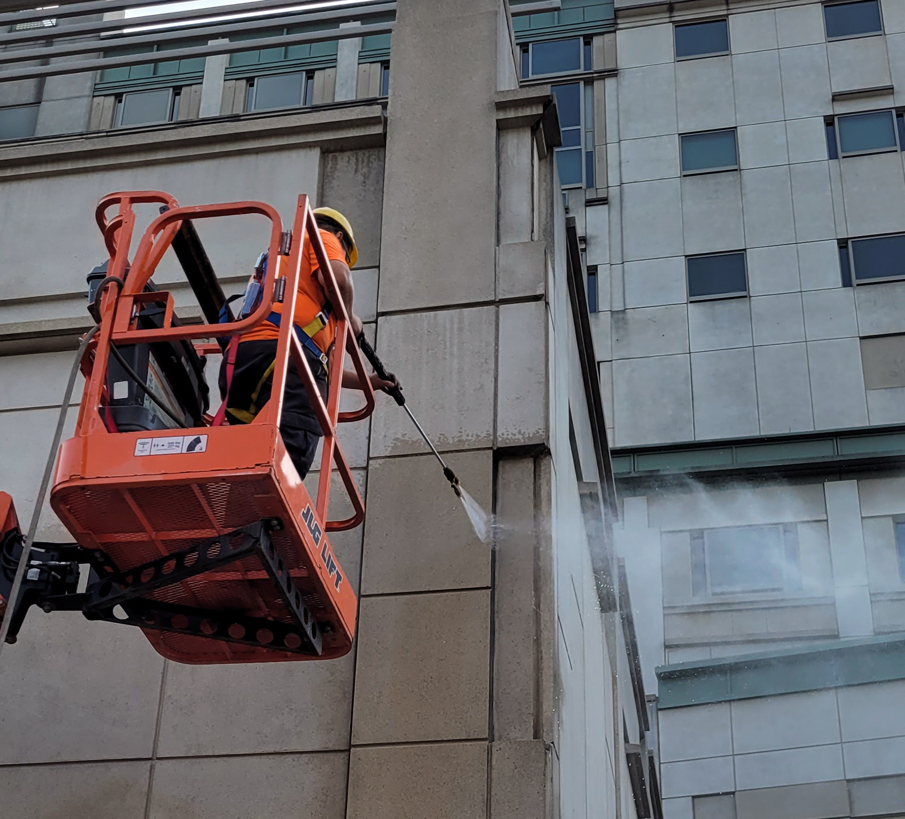 Orange Lift